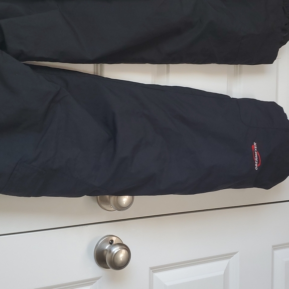 OBERMEYER Ski/Snowboarding Pants in Junior Size 14 - Picture 11 of 17